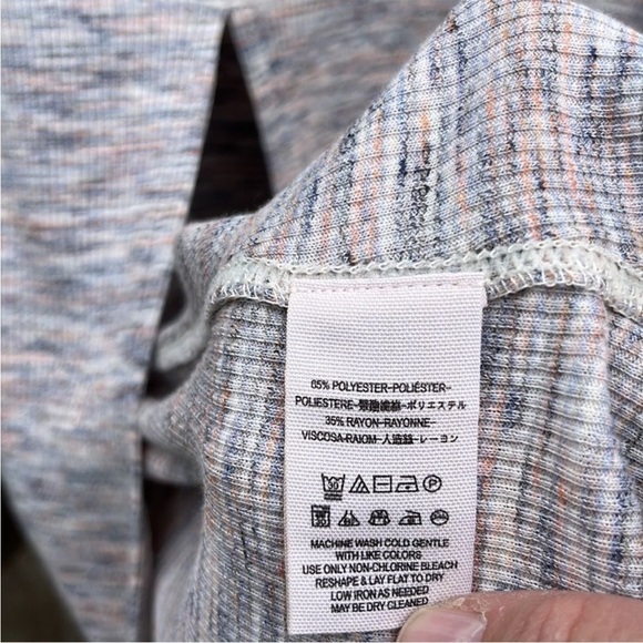 NWT Free People Stone Cold Turtleneck
Split Back Tunic Top - Picture 11 of 11